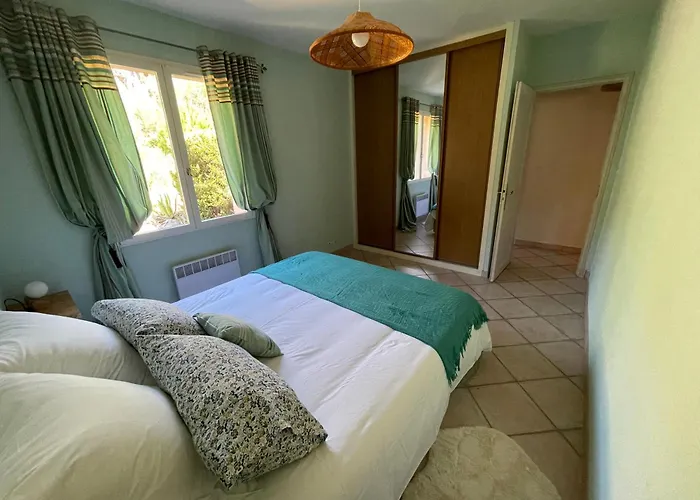 빌라 Belle Provencale Avec Piscine Privee